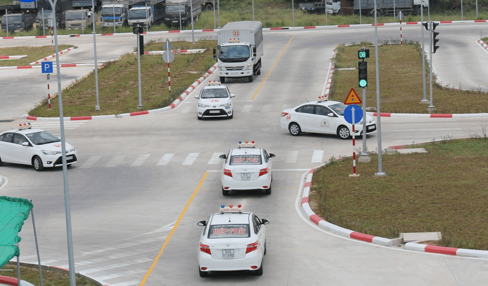 Hệ thống sân tập B2 phủ khắp 22 quận huyện tại Sài Gòn